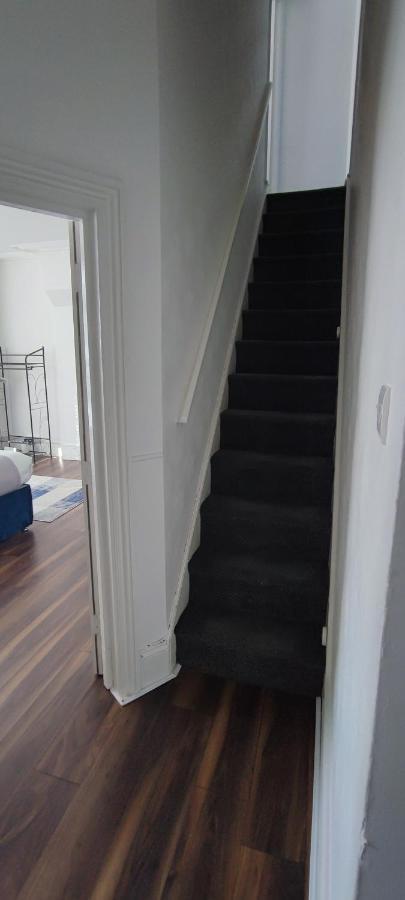 Spacious With Free Parking Weymouth